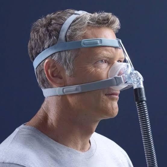 Fisher & Paykel Eson 2 Nasal Mask Comfortable CPAP/BiPAP Mask with RollFit Seal and Adjustable Headgear Medium