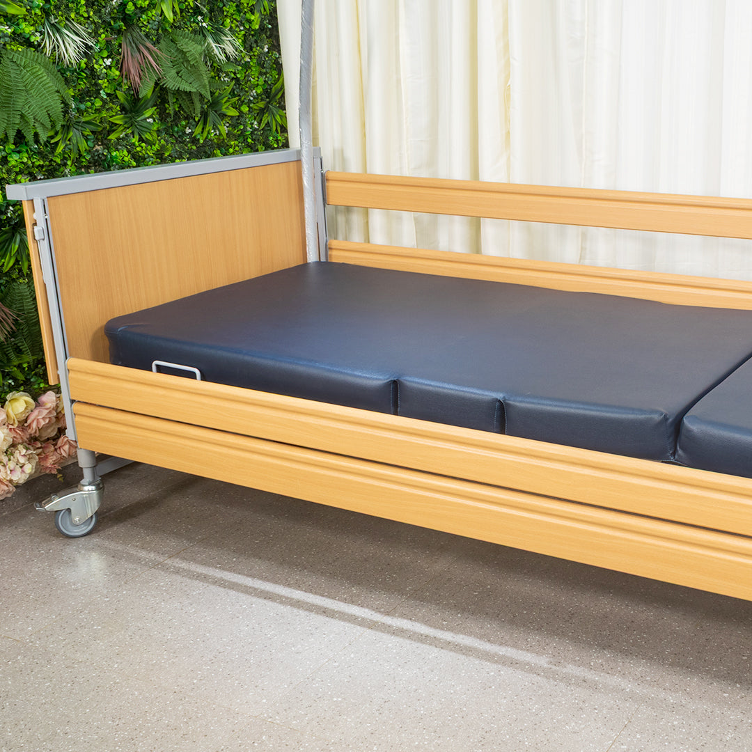 Hermann Bock domiflex 3 Function Motorised Hospital Bed On Rent