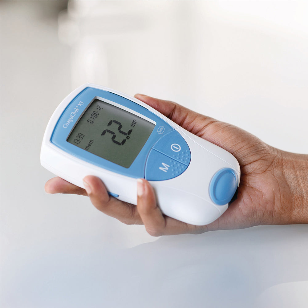 CoaguChek XS System – PT/INR Monitoring Device | Roche Diagnostics