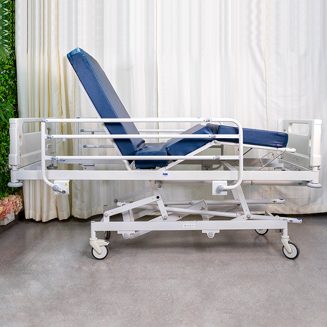 Midmark Janak CX4000A I.C.U. Manual 3 Function Hospital Bed On Rent