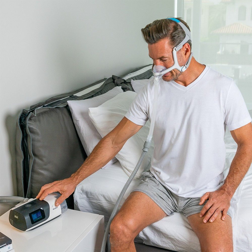 ResMed AirSense™ 11 AutoSet CPAP Machine for sleep apnea therapy In Mumbai 