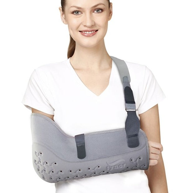 Tynor C21 Pouch Arm Sling Urbane