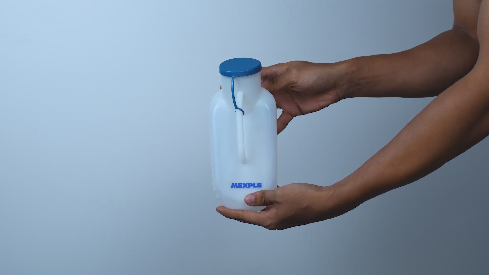Mexple Peepod 1000ML Urinal Bottle For Men & Women
